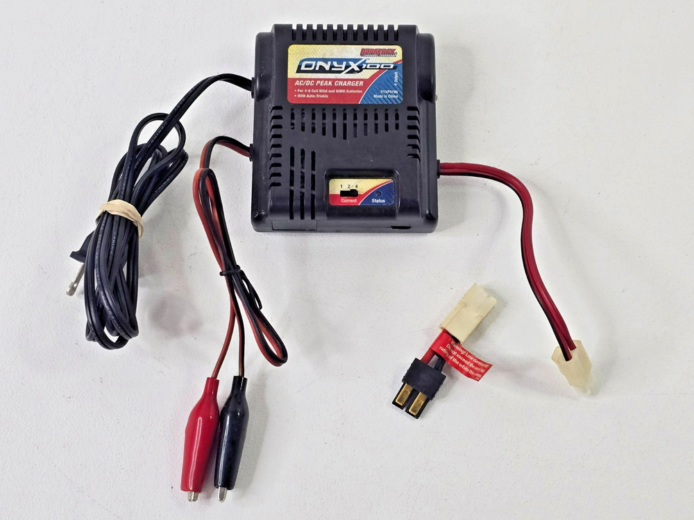 Vintage Duratrax Onyx 100 4-8 Cell RC Battery Charger
